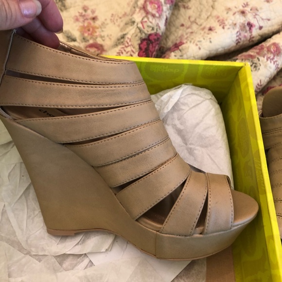 Wedges - Picture 3 of 4